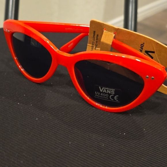 Vans Wildin' Sunglasses- Red - Picture 5 of 6